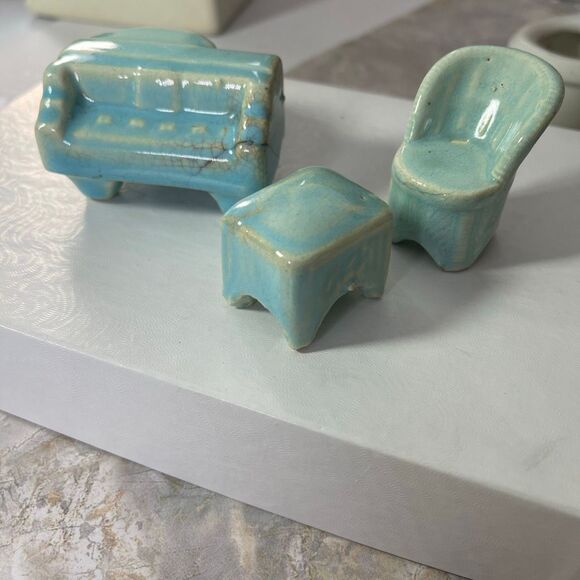 3 piece VTG Ceramic doll hose furniture..issues - Picture 14 of 14